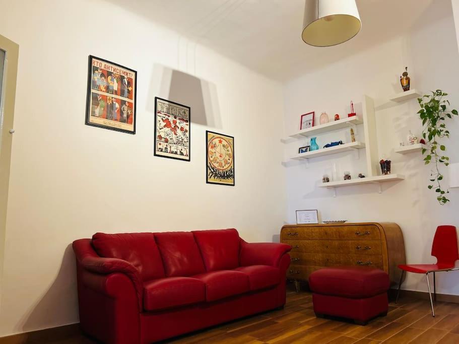 Trilocale Centrale Vista Mare - Mira'S Home Bari Kültér fotó